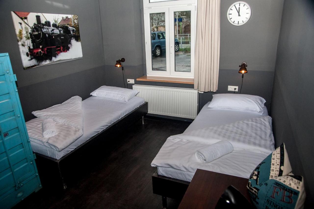 Zweibettzimmer mit Bad